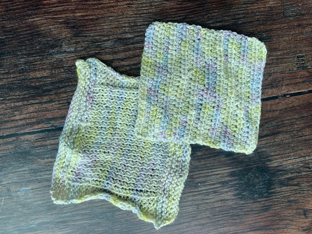 Little bit of colour |DK and  Sock Yarn - 100g