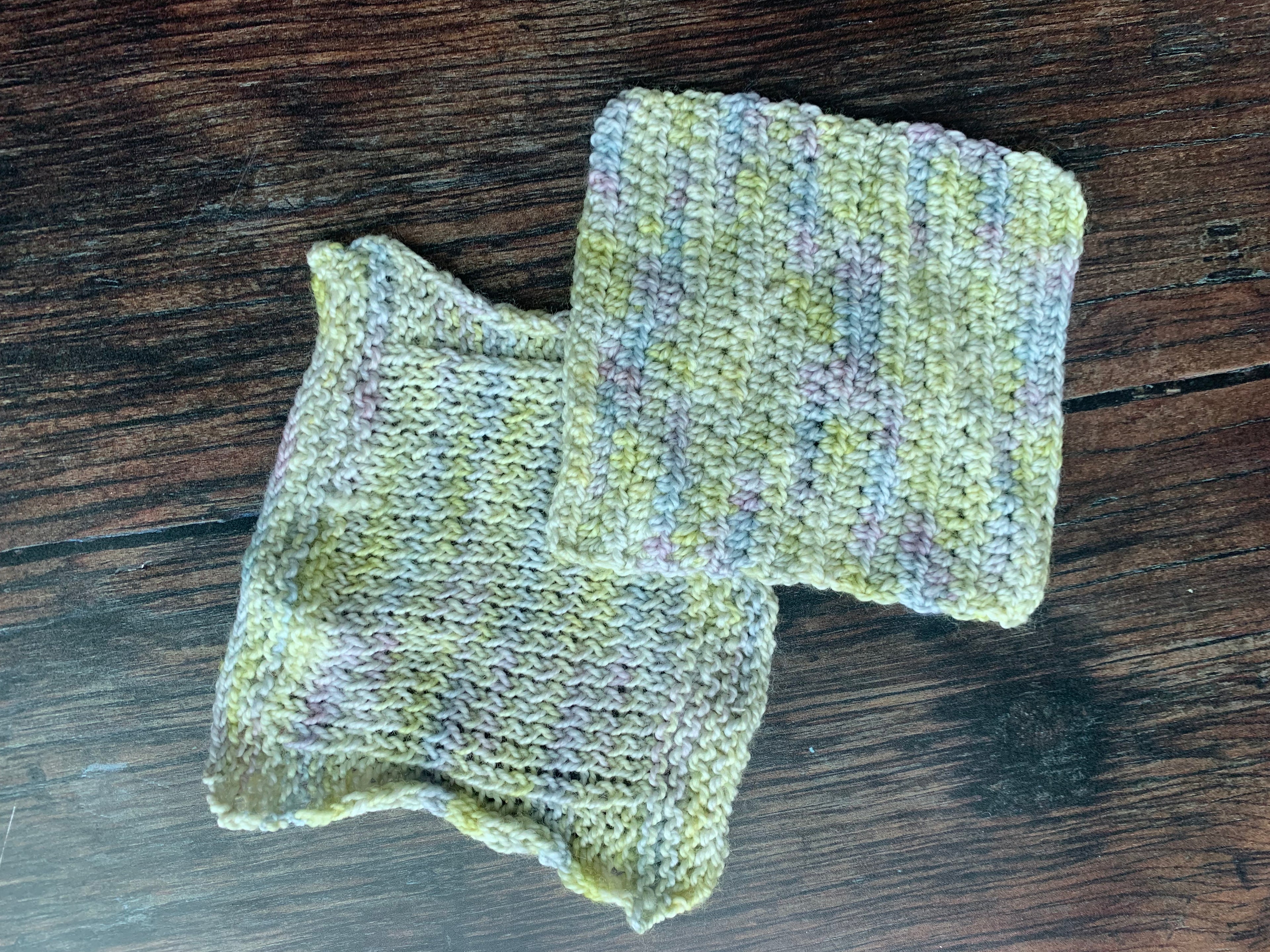 Little bit of colour |DK and  Sock Yarn - 100g