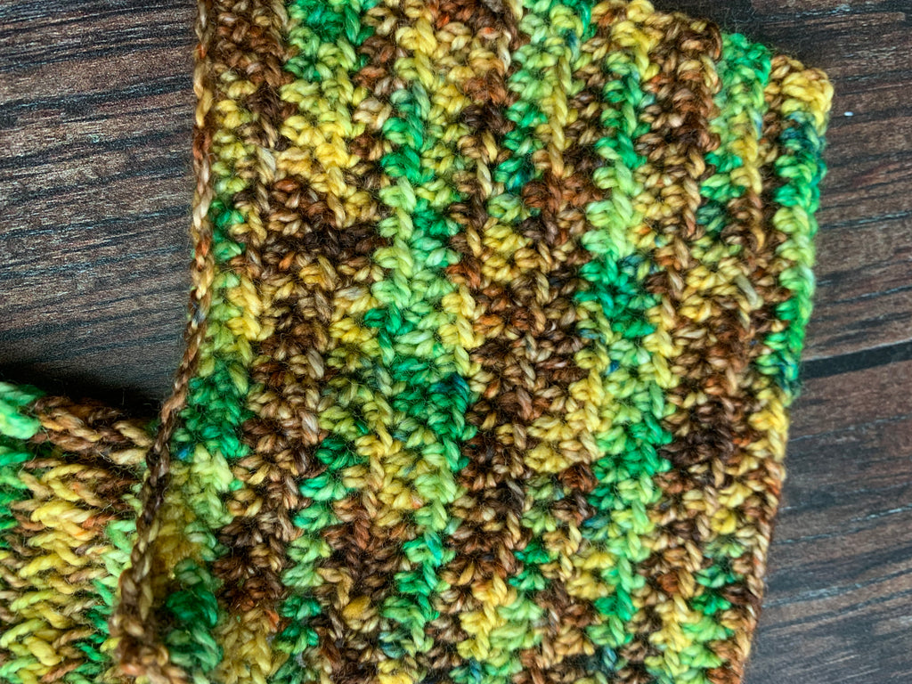 Adam Peak  |DK and  Sock Yarn - 100g