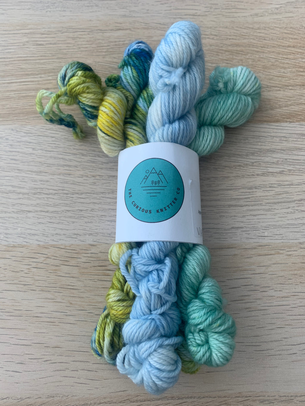 Mini sets - Vietnam set of 4 minis. 4ply and DK