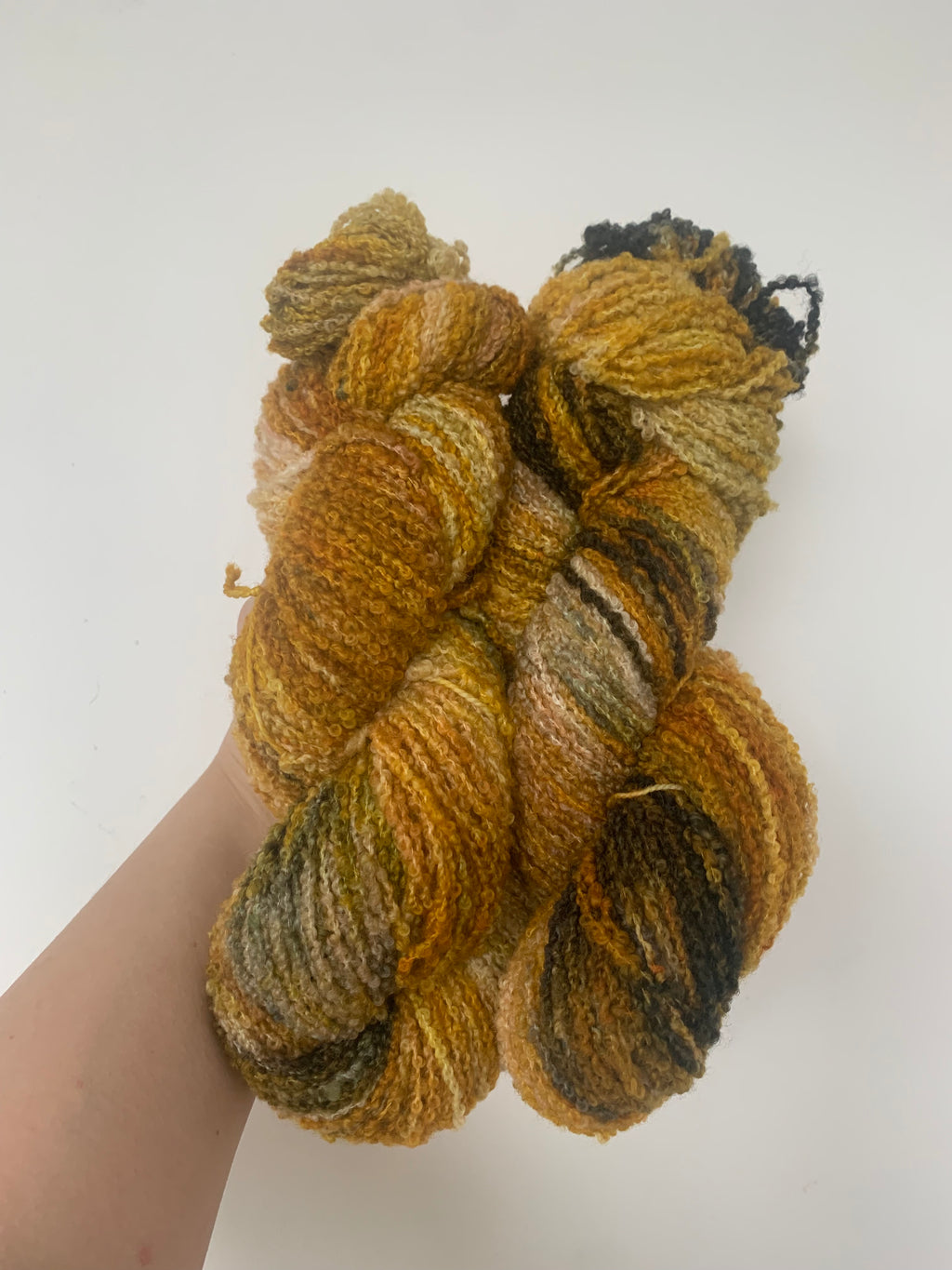 The art of henna |DK and  Sock Yarn - 100g